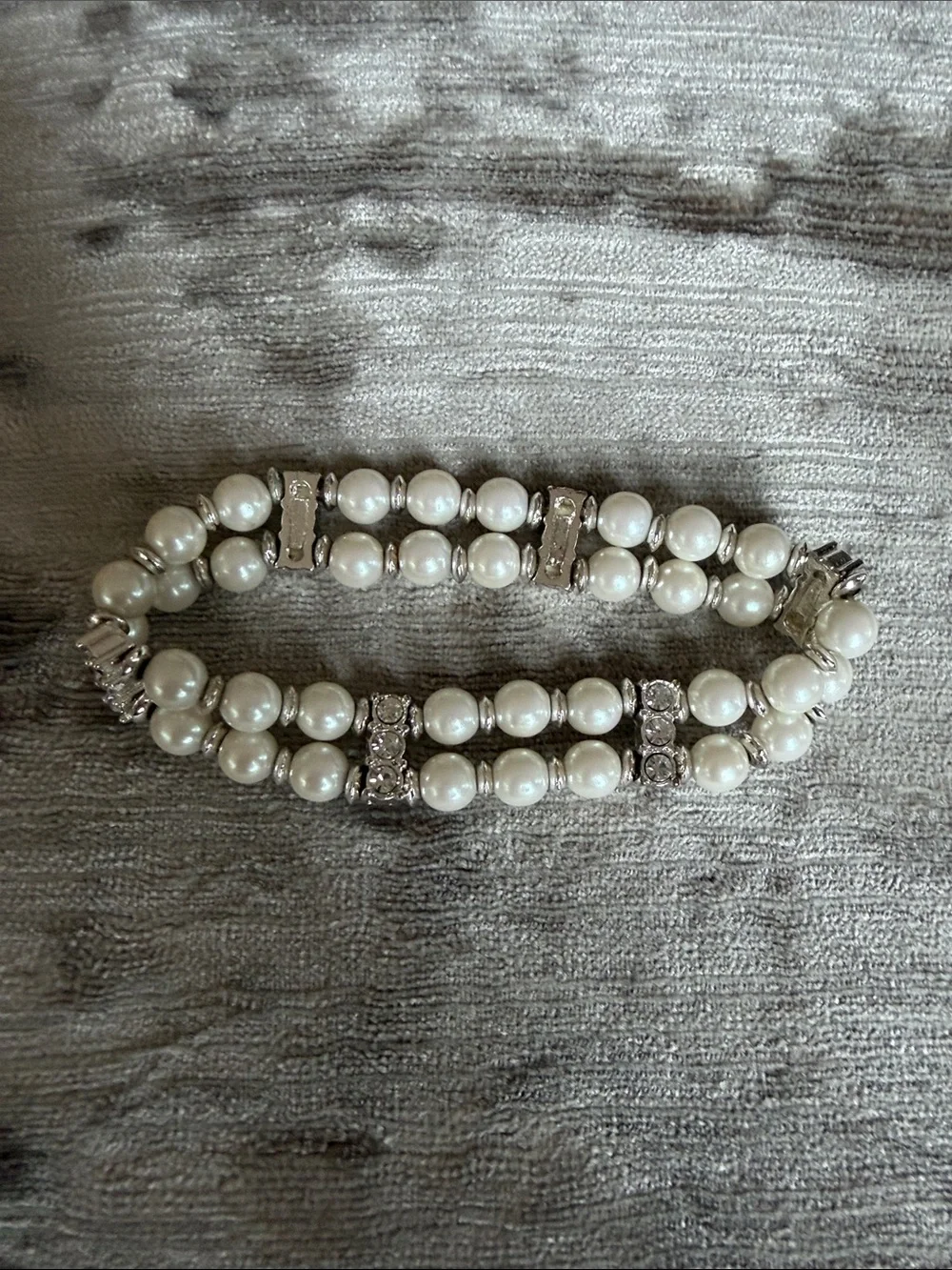 Pearl and Crystal Double-Strand Bracelet - White